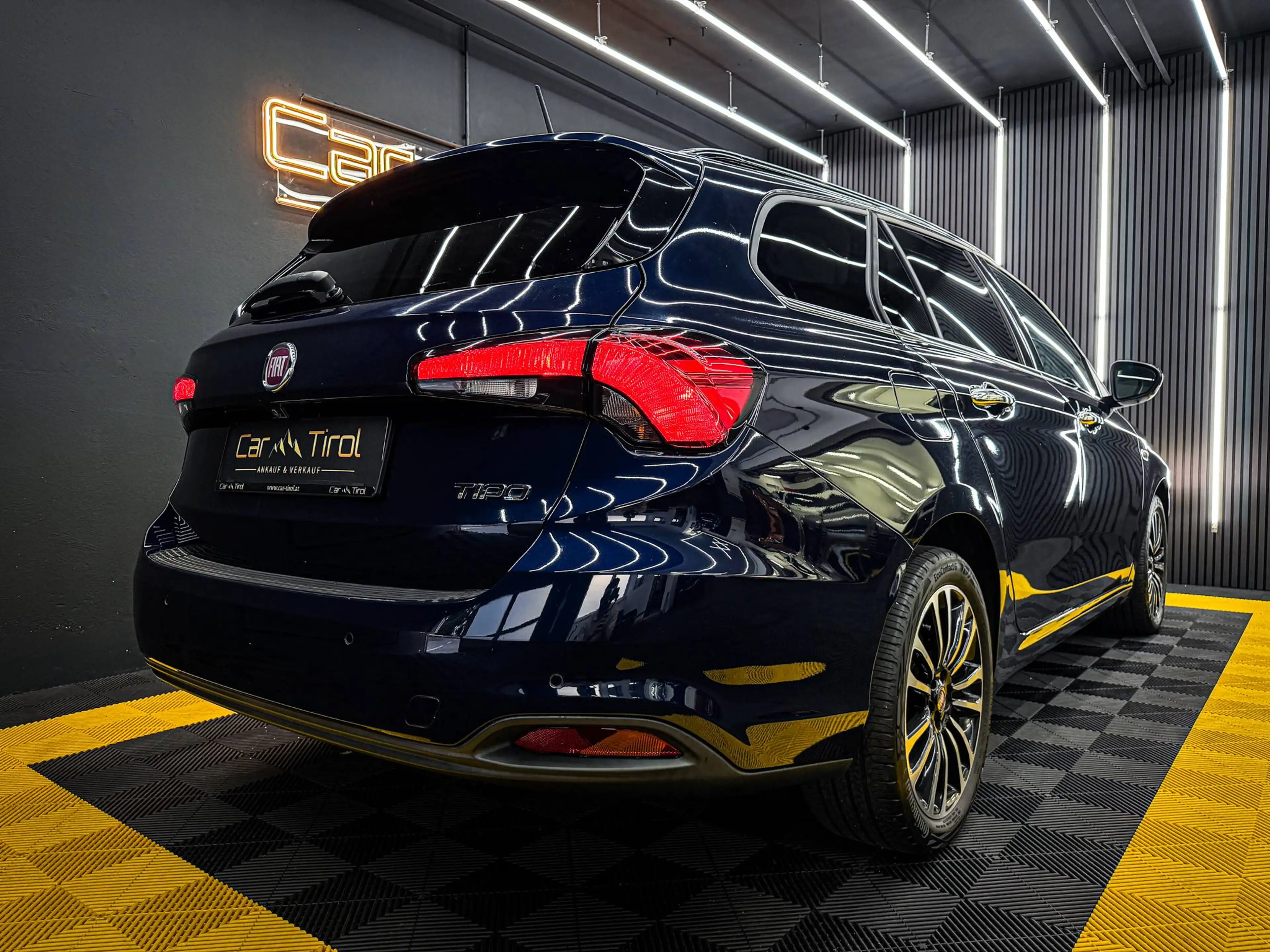 Fiat Tipo TIPO 1,6 MULTIJET II 120 Start & Stop Lounge | ERSTBESITZT | WENIG KM | PENSIONISTENFAHRZEUNG | RÜCKFAHRKAMERA — photo 8