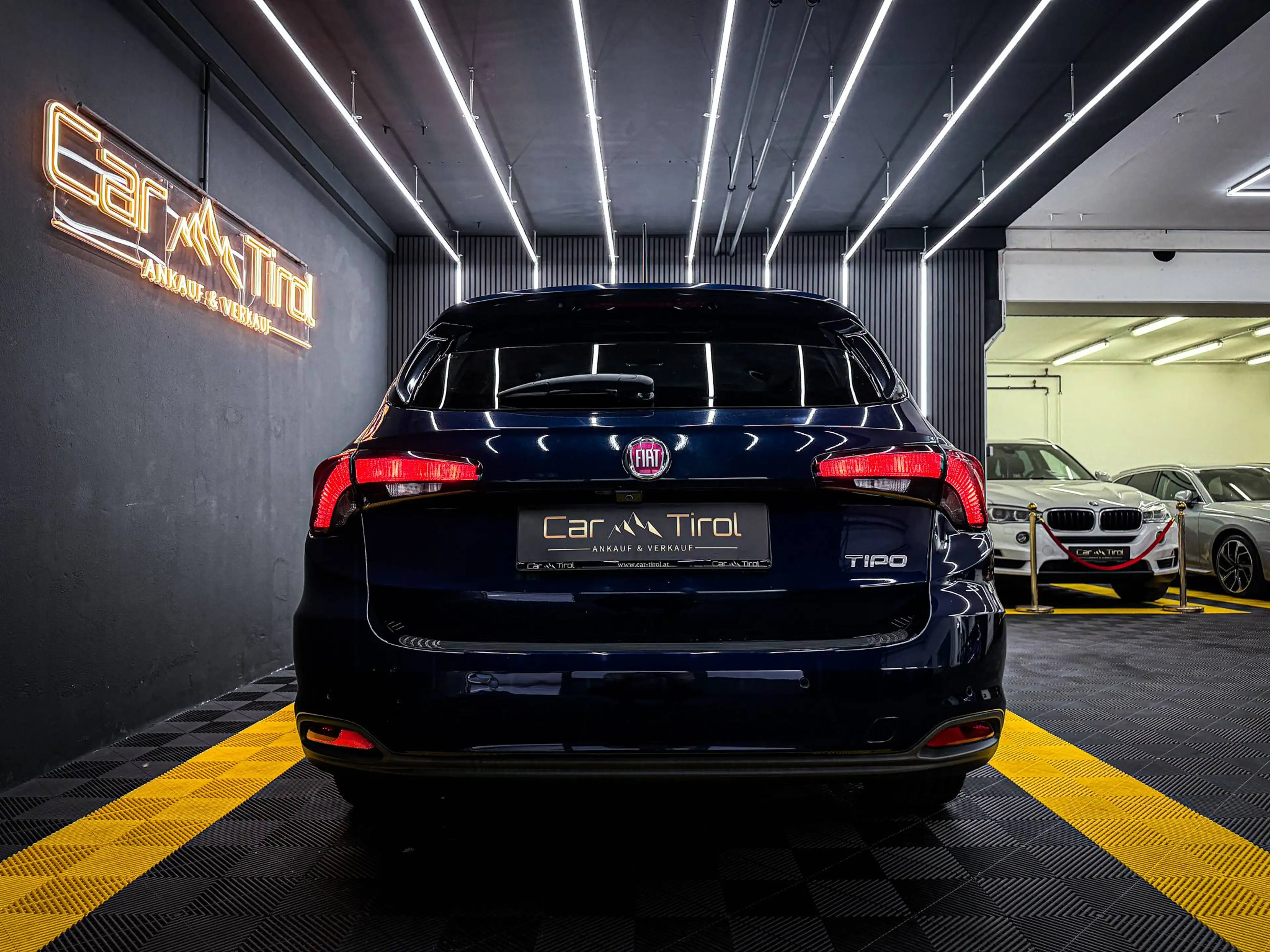 Fiat Tipo TIPO 1,6 MULTIJET II 120 Start & Stop Lounge | ERSTBESITZT | WENIG KM | PENSIONISTENFAHRZEUNG | RÜCKFAHRKAMERA — photo 10