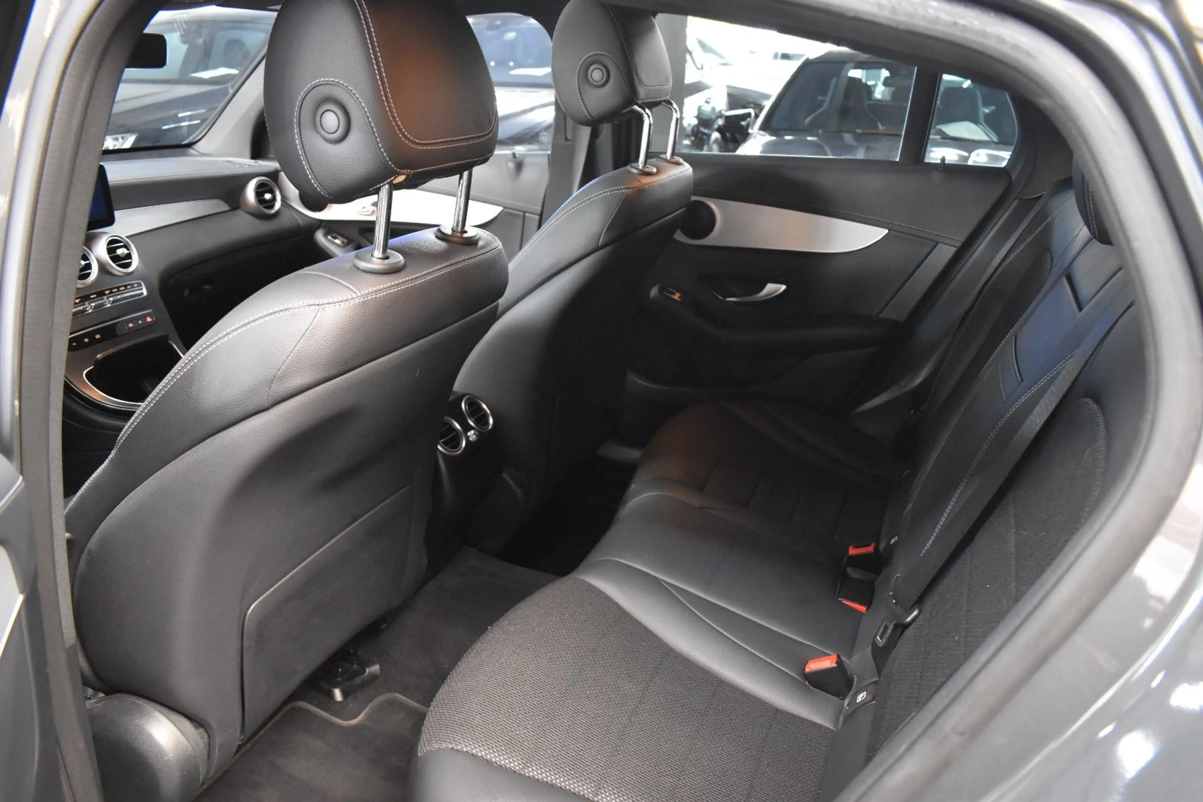 Mercedes-Benz GLC 220 d COUPE 4Matic*SCHIEBEDACH*KAMERA*LED* — photo 14