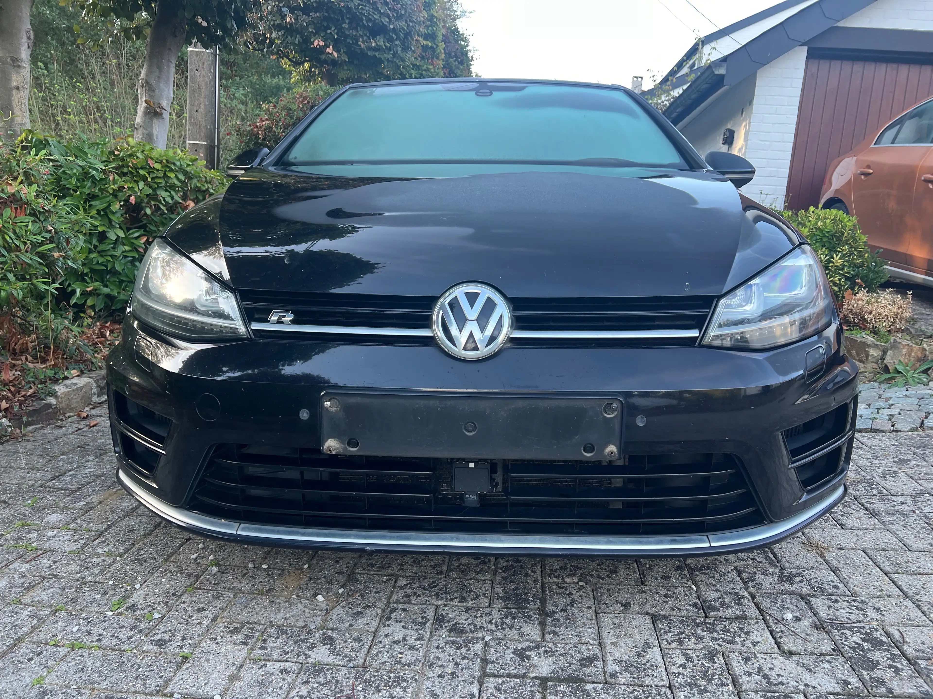 Volkswagen Golf R — photo 3