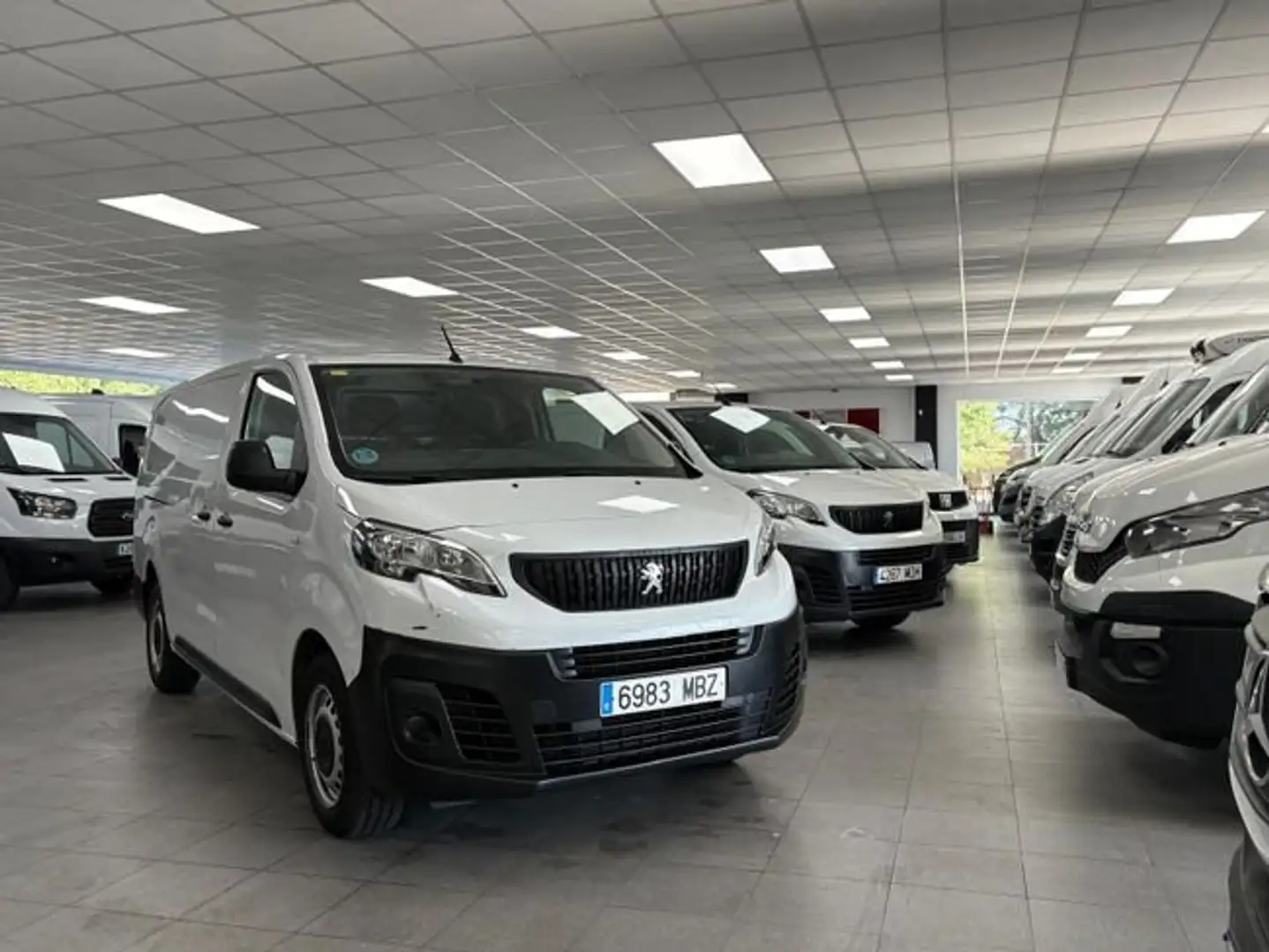 Peugeot Expert PRO larga XL 1.5 BLUEHDI 100 LONG Blanco - 2