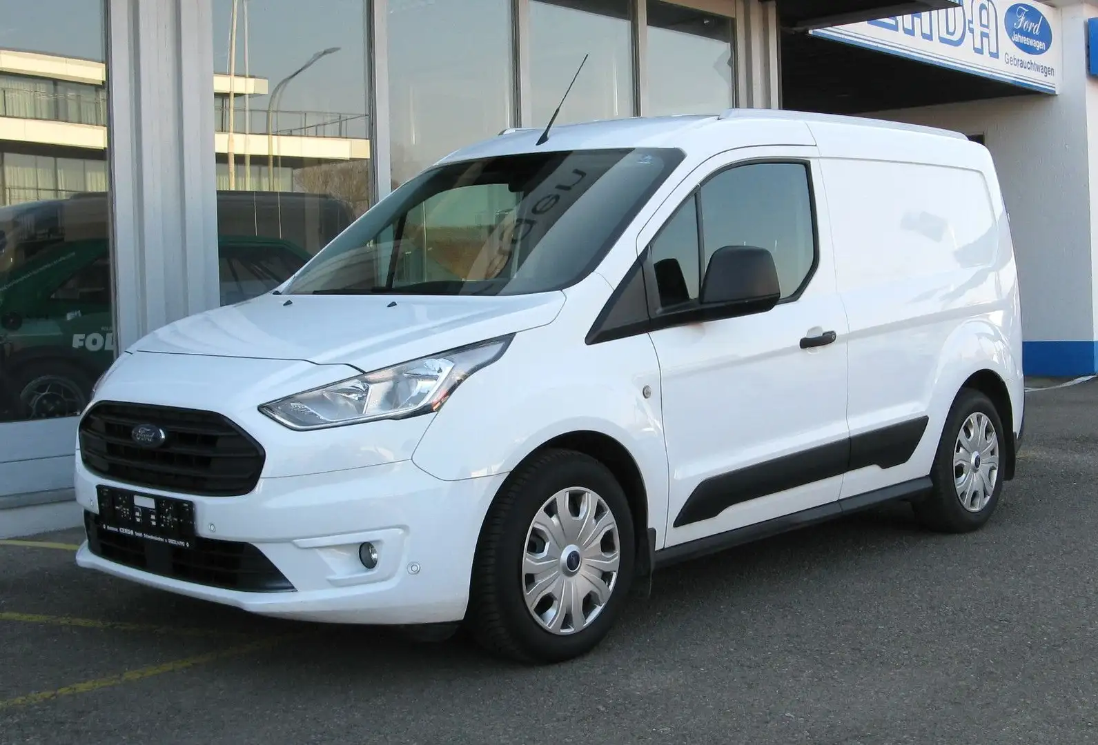 Ford Transit Connect Trend 1,5Ltr.*KLIMA*PDC*SITZH.* Blanc - 2