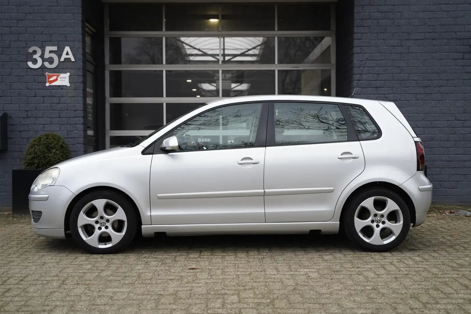 Volkswagen Polo 1.4 TDI Trendline BlueMotion Airco Elektr. ramen Szürke - 2