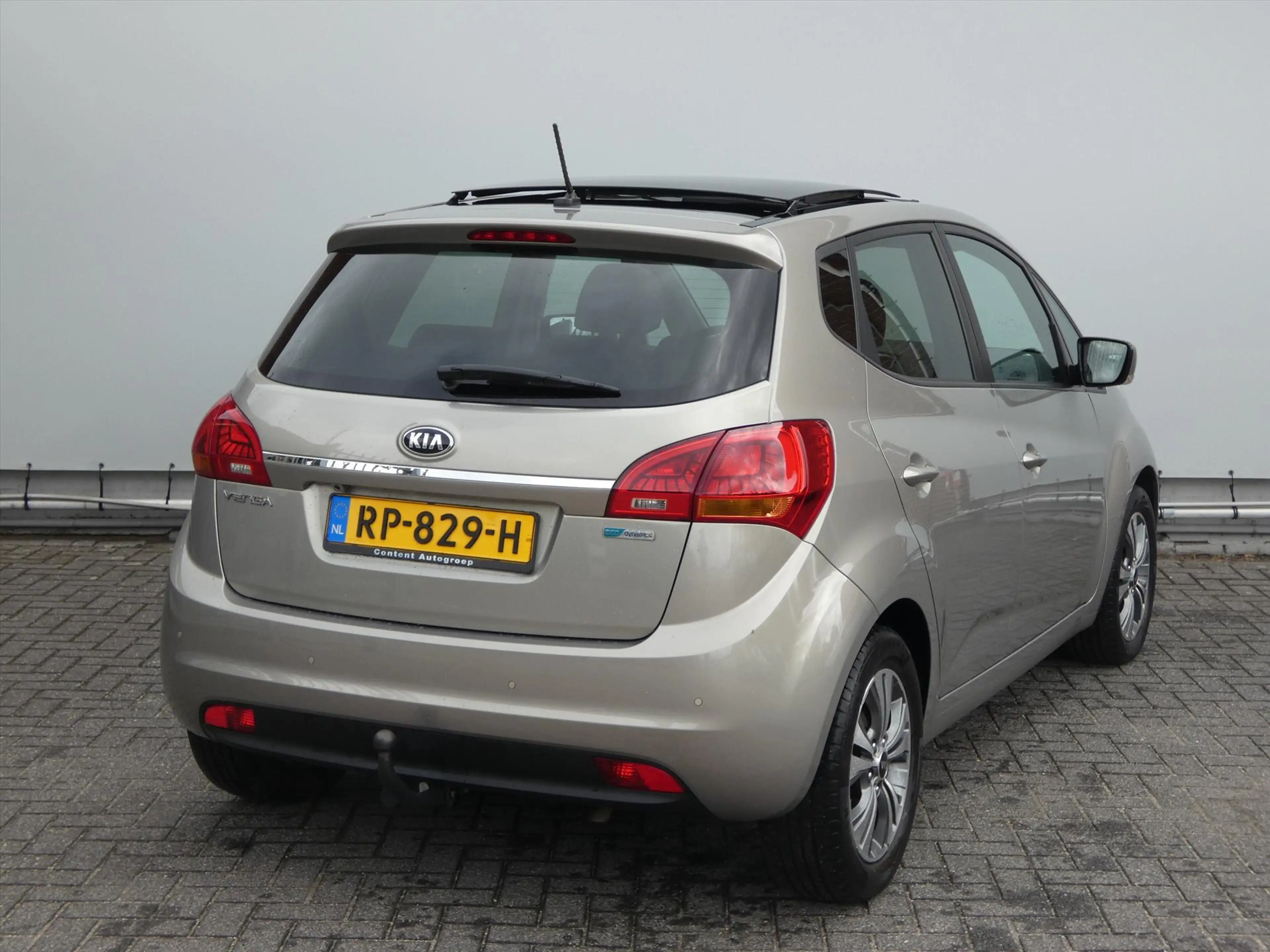 Kia Venga 1.4 CVVT 90pk Summer Edition / Trekhaak — photo 5