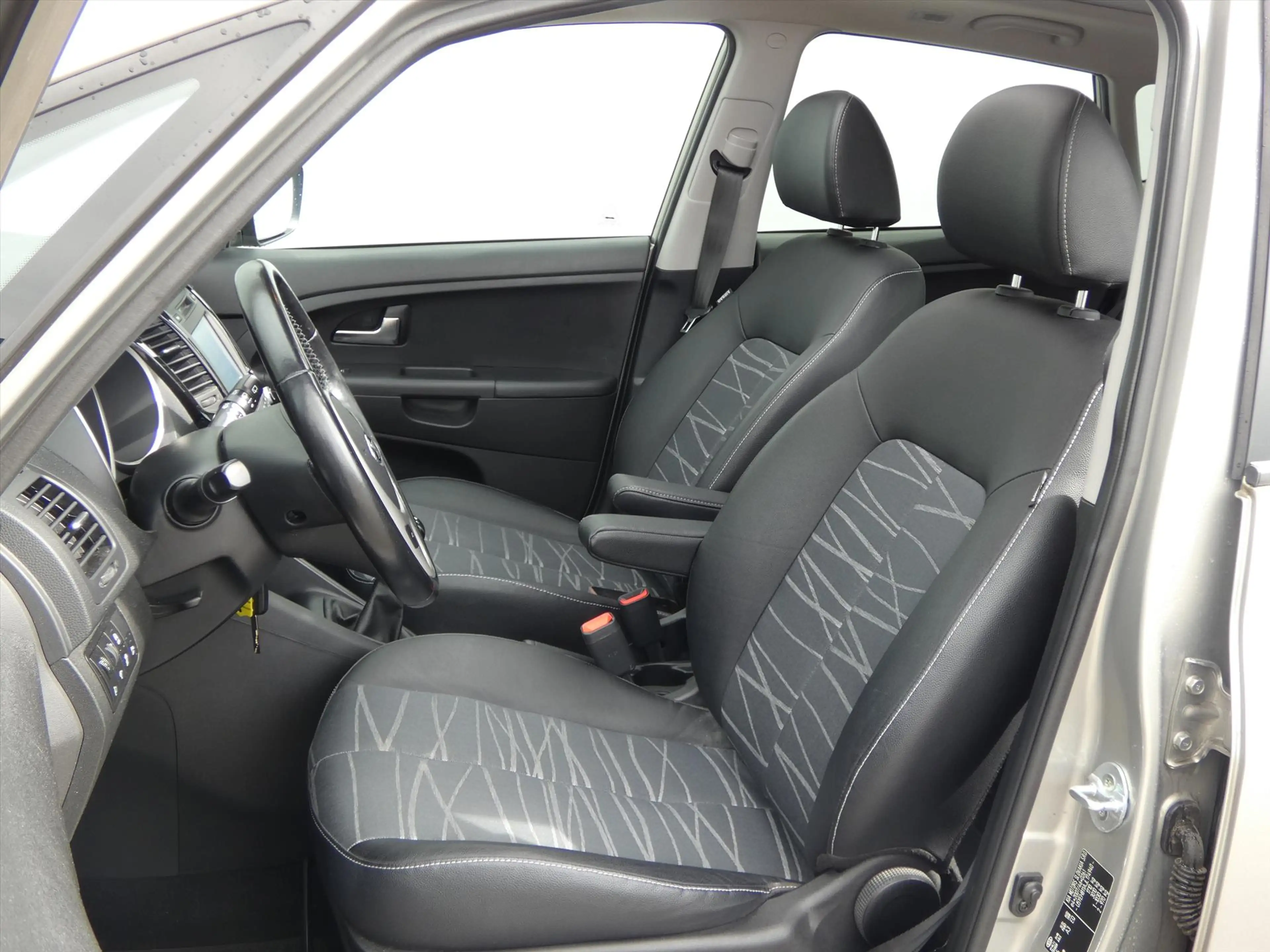 Kia Venga 1.4 CVVT 90pk Summer Edition / Trekhaak — photo 13