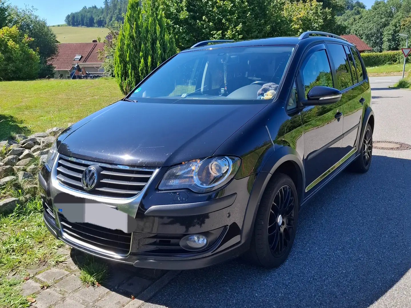 Volkswagen Cross Touran Touran 2.0 TDI DPF DSGCross Negro - 1