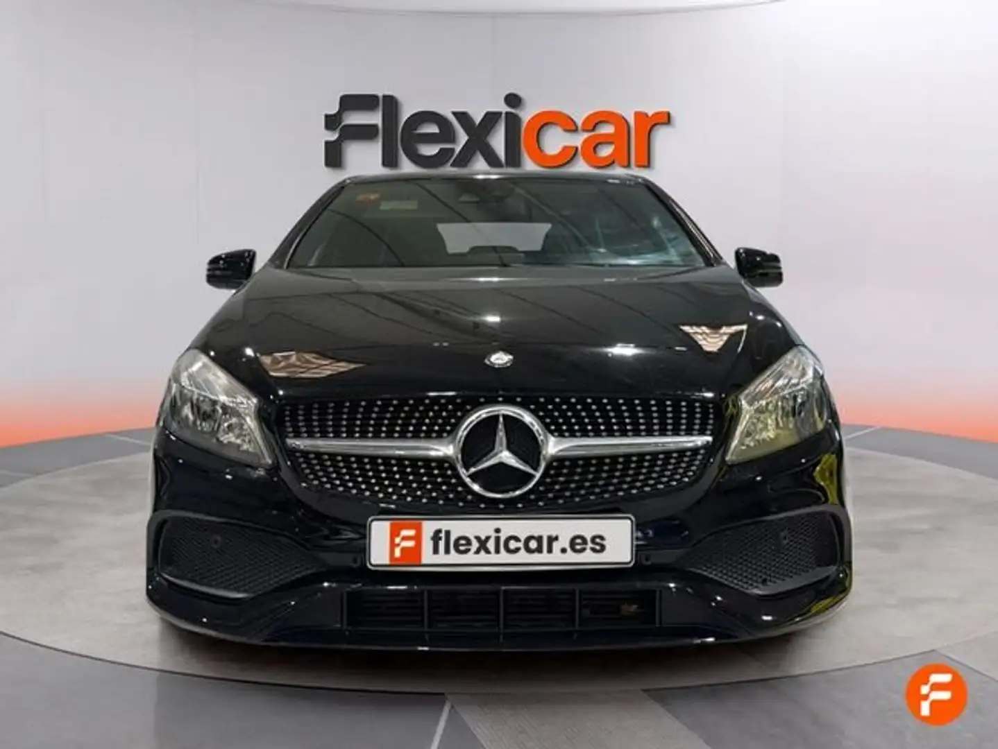 Mercedes-Benz A 200 200CDI BE AMG Line Negro - 2
