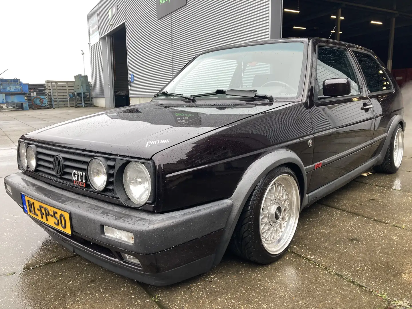 Volkswagen Golf GTI 16V - 1