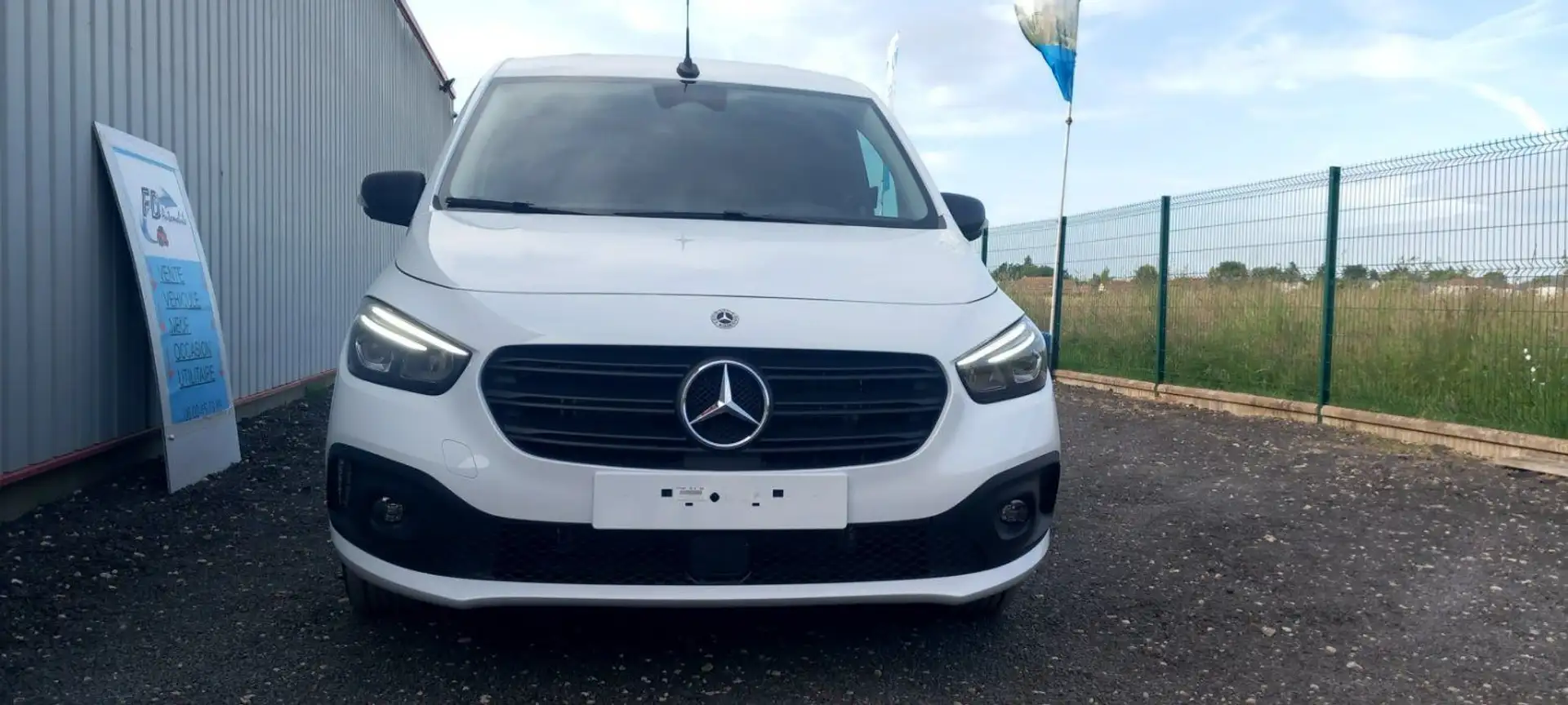 Mercedes-Benz Citan II FOURGON 112 CDI LONG PRO Blanc - 1
