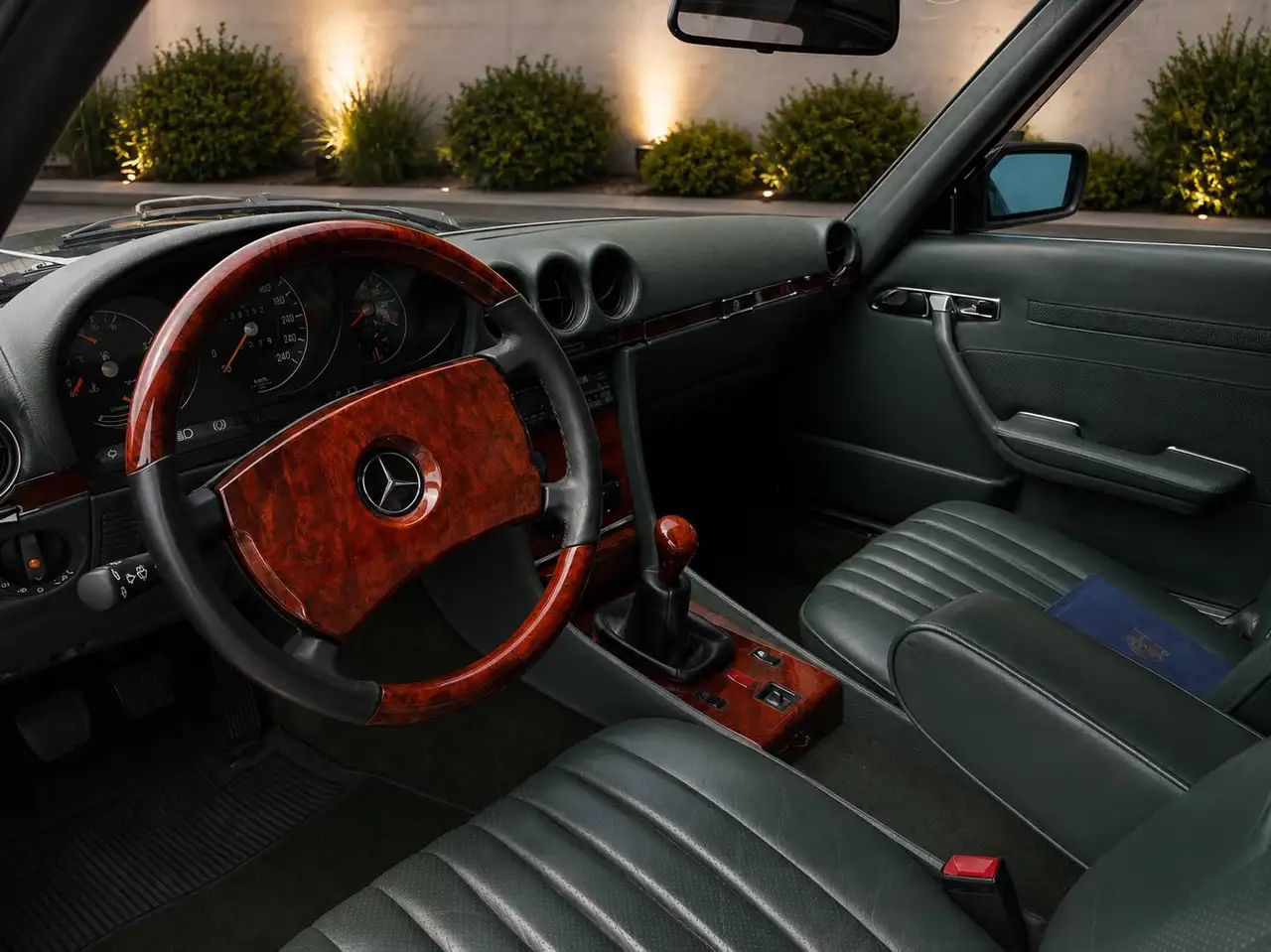 Mercedes-Benz SL 280 Mercedes 280 SL R107 | DE-Auslieferung | restauriert | Schalter | 2. Hand, foto 10