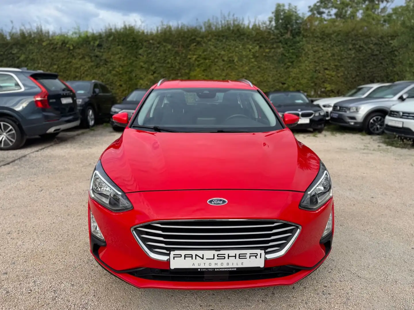 Ford Focus Turnier 1.0 Cool&Connect Kamera Navi LED Rojo - 2
