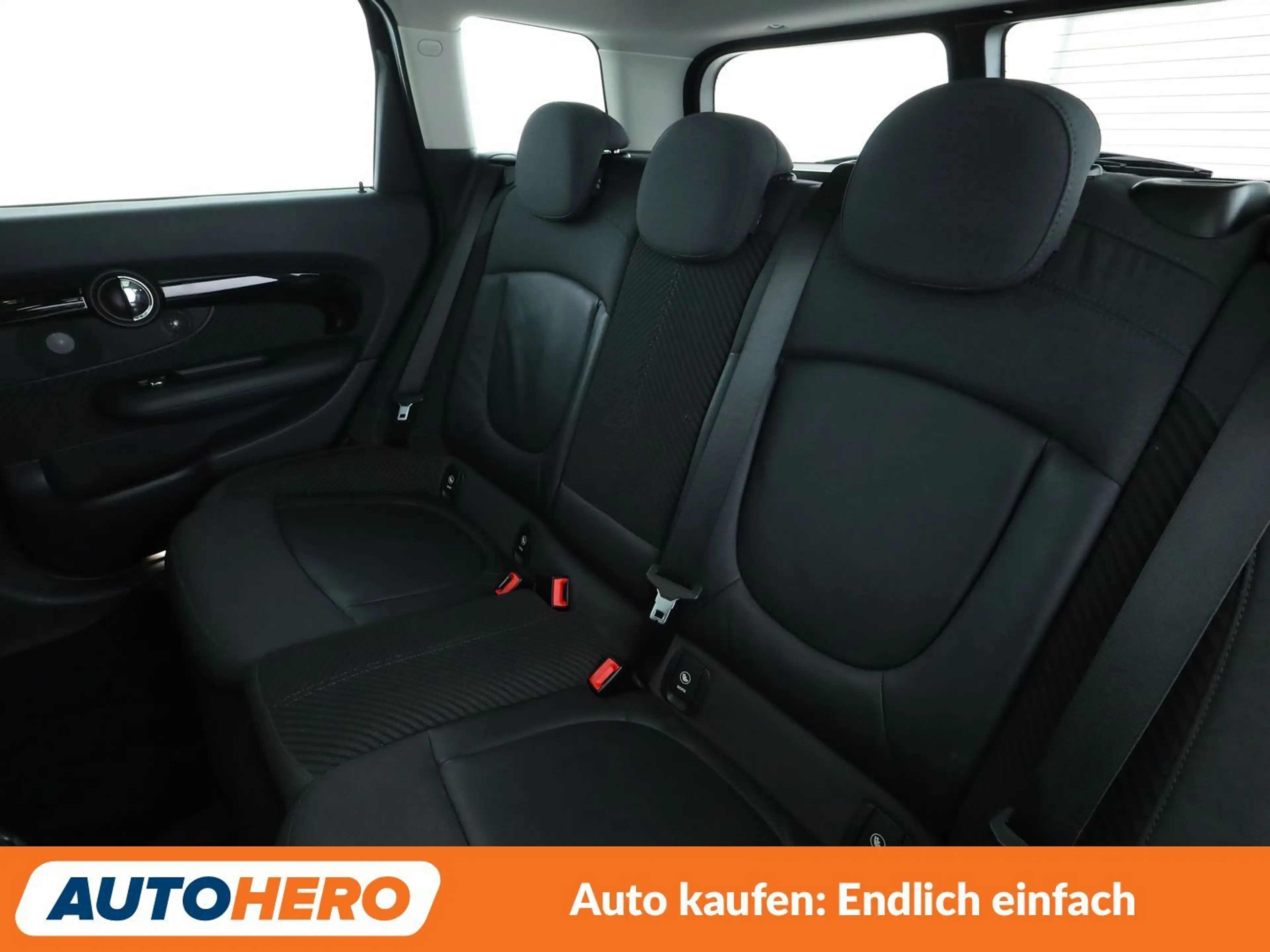 MINI Cooper S Clubman Cooper S Aut.*NAVI*HEAD-UP*LED*SHZ*HARMAN/KARDON* — photo 14