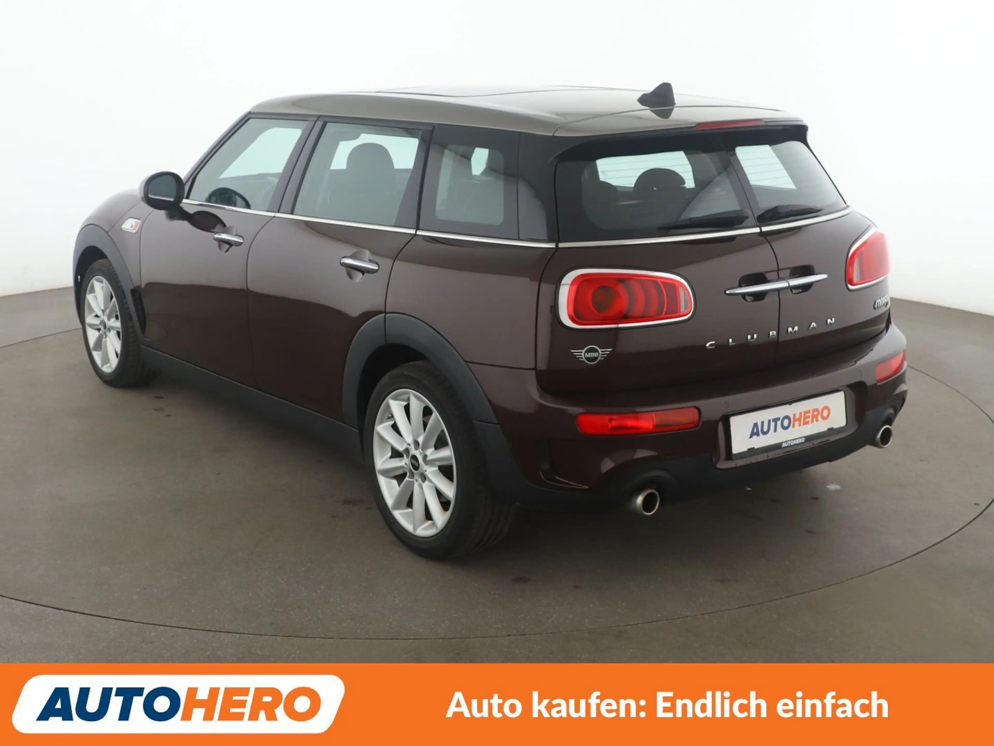 MINI Cooper S Clubman Cooper S Aut.*NAVI*HEAD-UP*LED*SHZ*HARMAN/KARDON* — photo 4