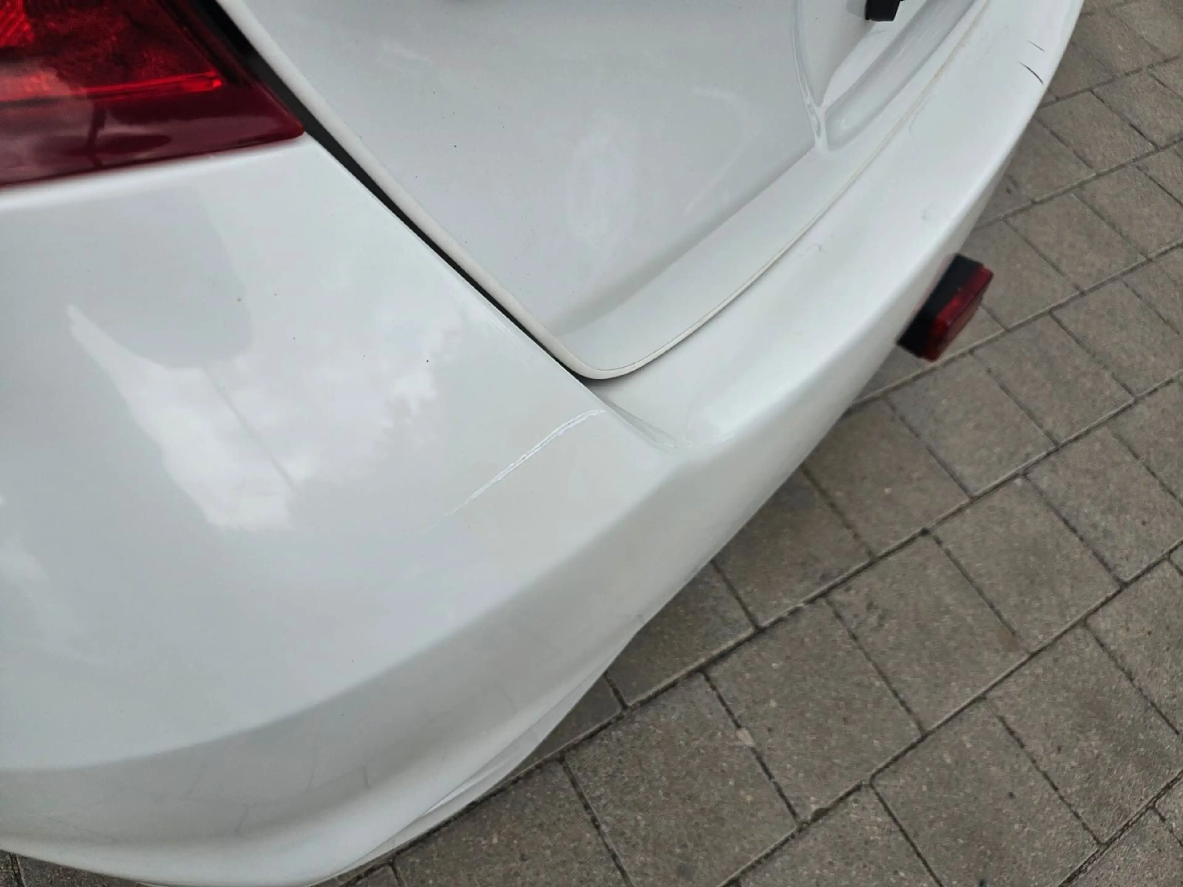 Nissan Note Versa — photo 14
