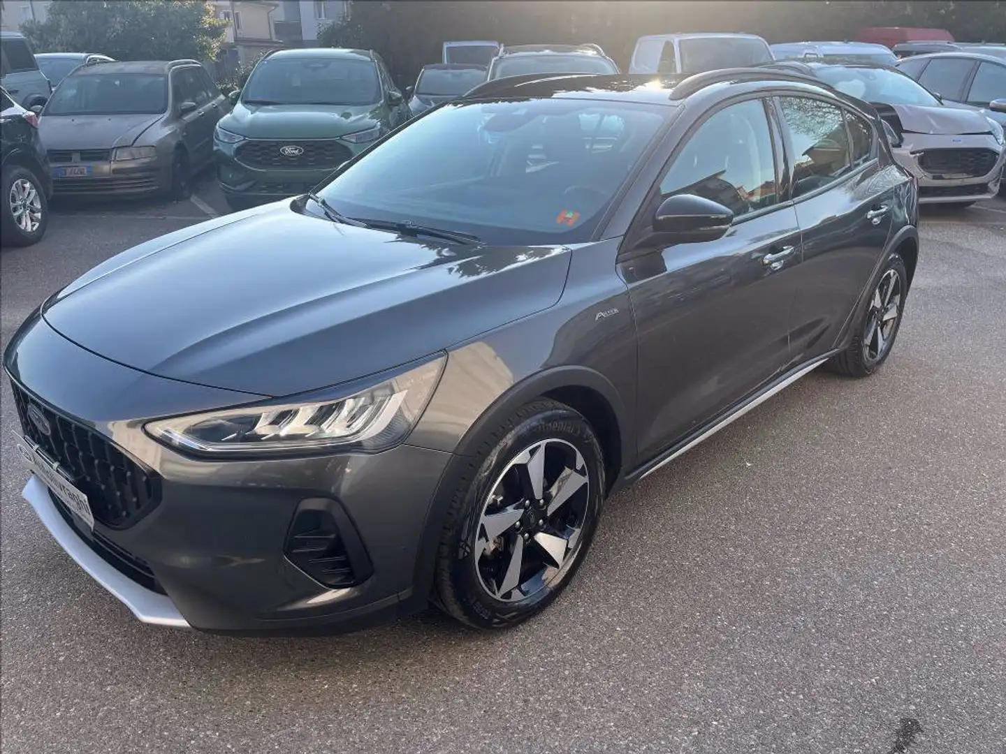 Ford Focus Active 1.0 ecoboost h Design 125cv Grigio - 1