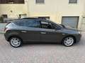 Lancia Delta 1750 Tbi Turbo SPORTRONIC -TETTO-PELLE-NAVI Grijs - thumbnail 3
