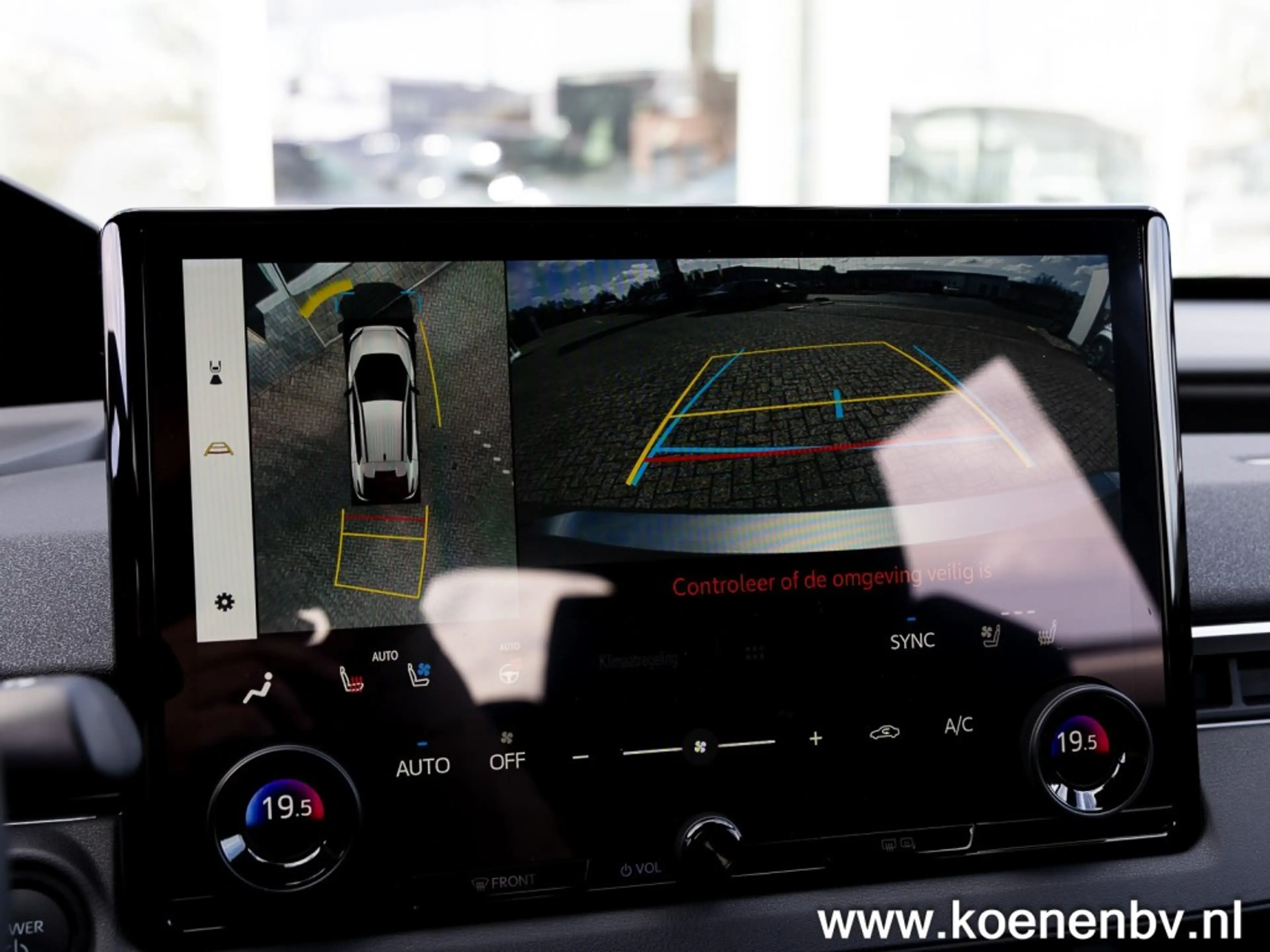 Subaru Solterra 4E-xperience+ — photo 30
