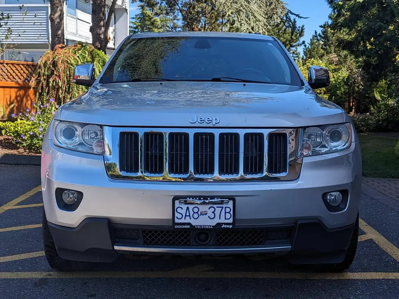Jeep Grand Cherokee снимка Jeep Grand Cherokee