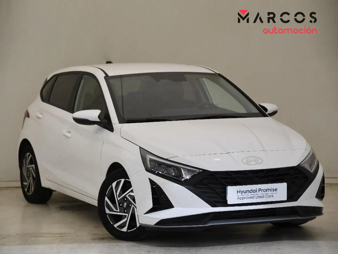 Hyundai i20 1.2 MPI Klass Weiß - 2