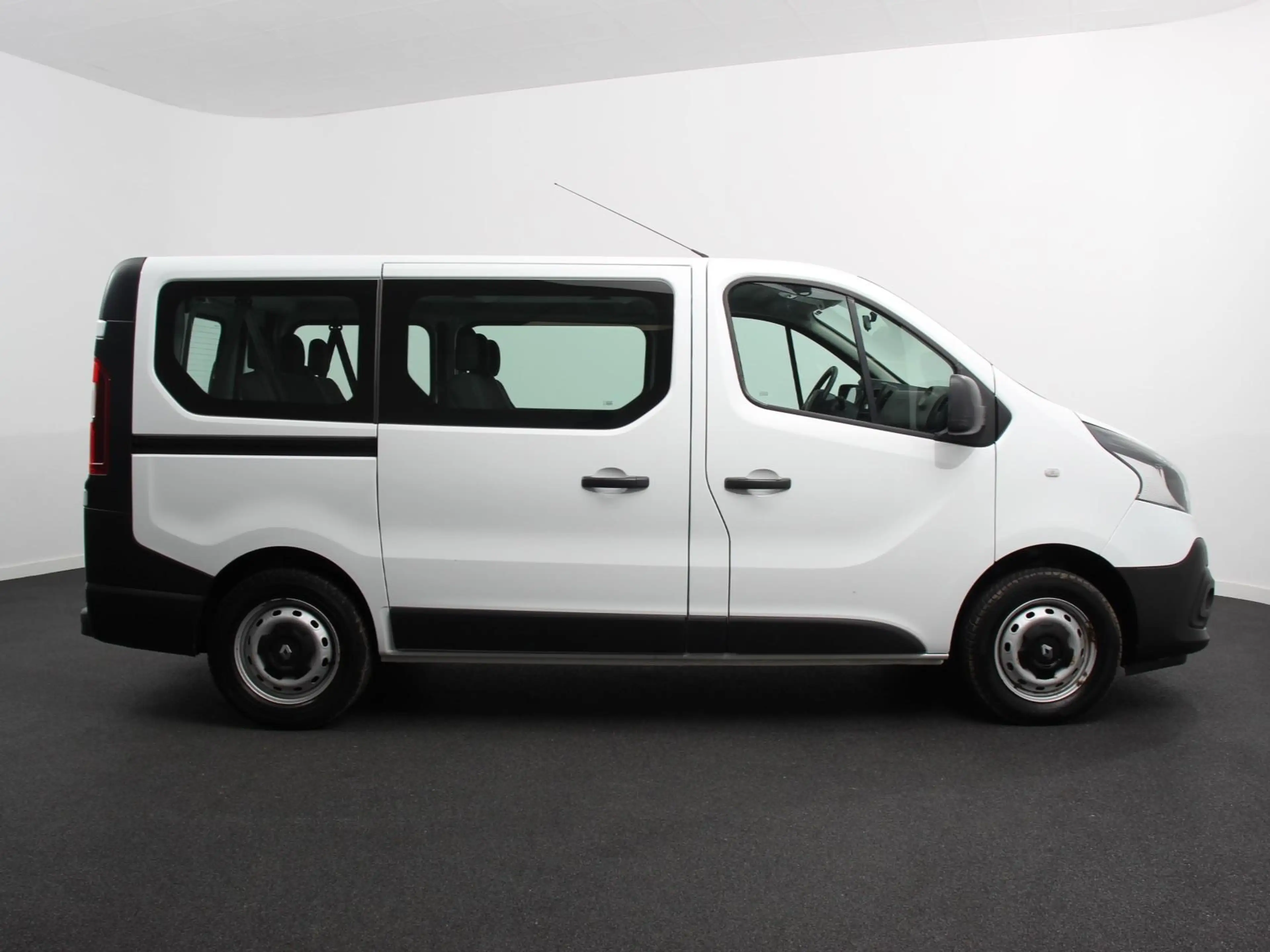 Renault Trafic Passenger 1.6 dCi Zen Energy 9persoons PERSONENBUS — photo 9