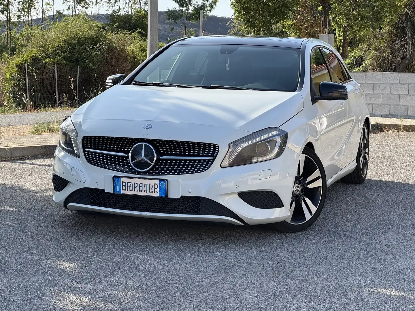 Mercedes-Benz A 200 night edition - 1