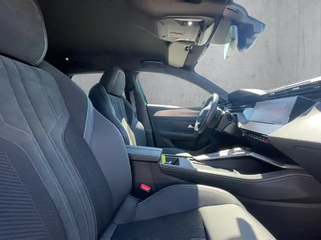 Peugeot 308 SW view 13