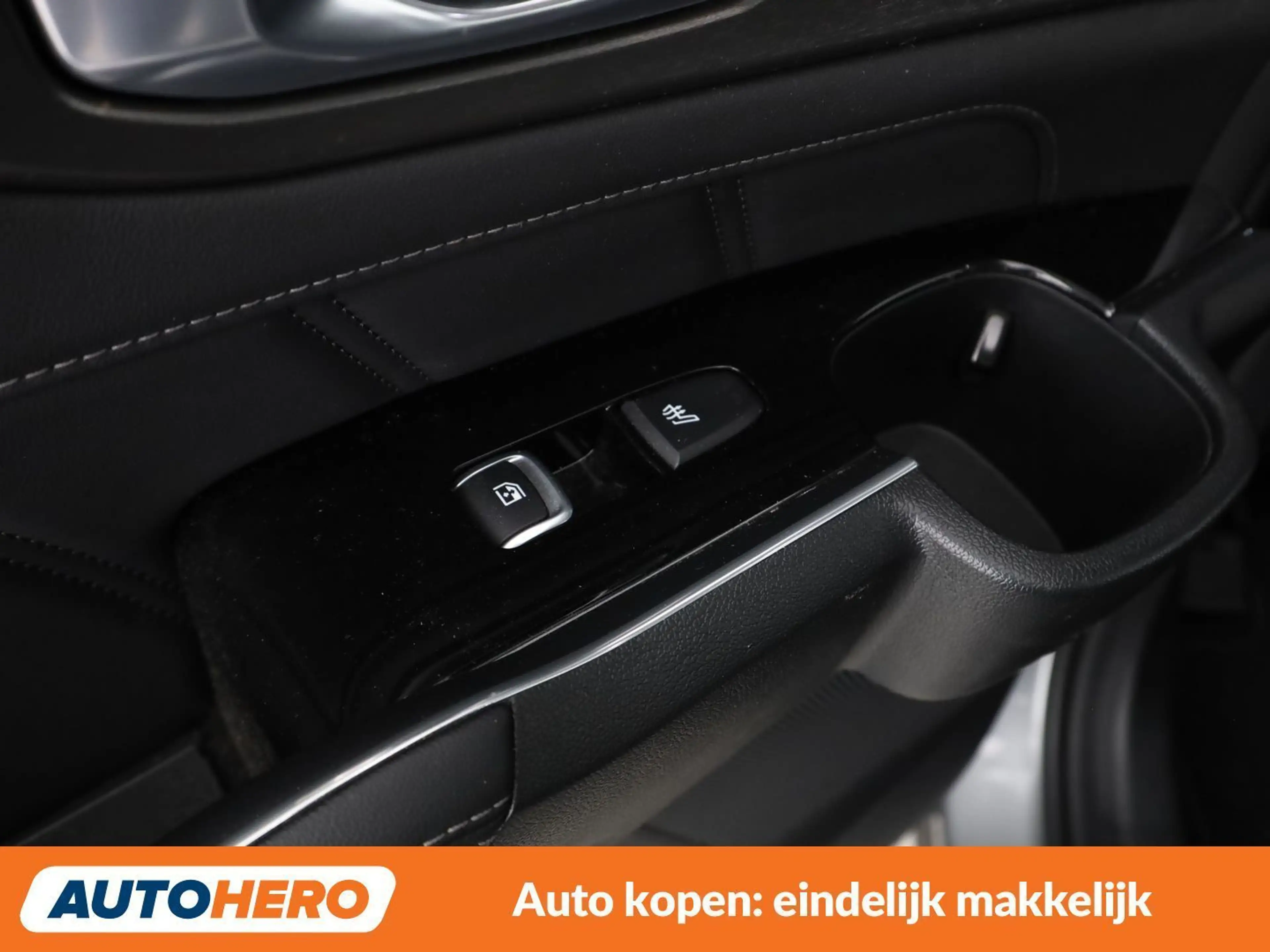 Kia Sorento 1.6 TGDI Plug-in Hybrid Spirit 4WD — photo 33
