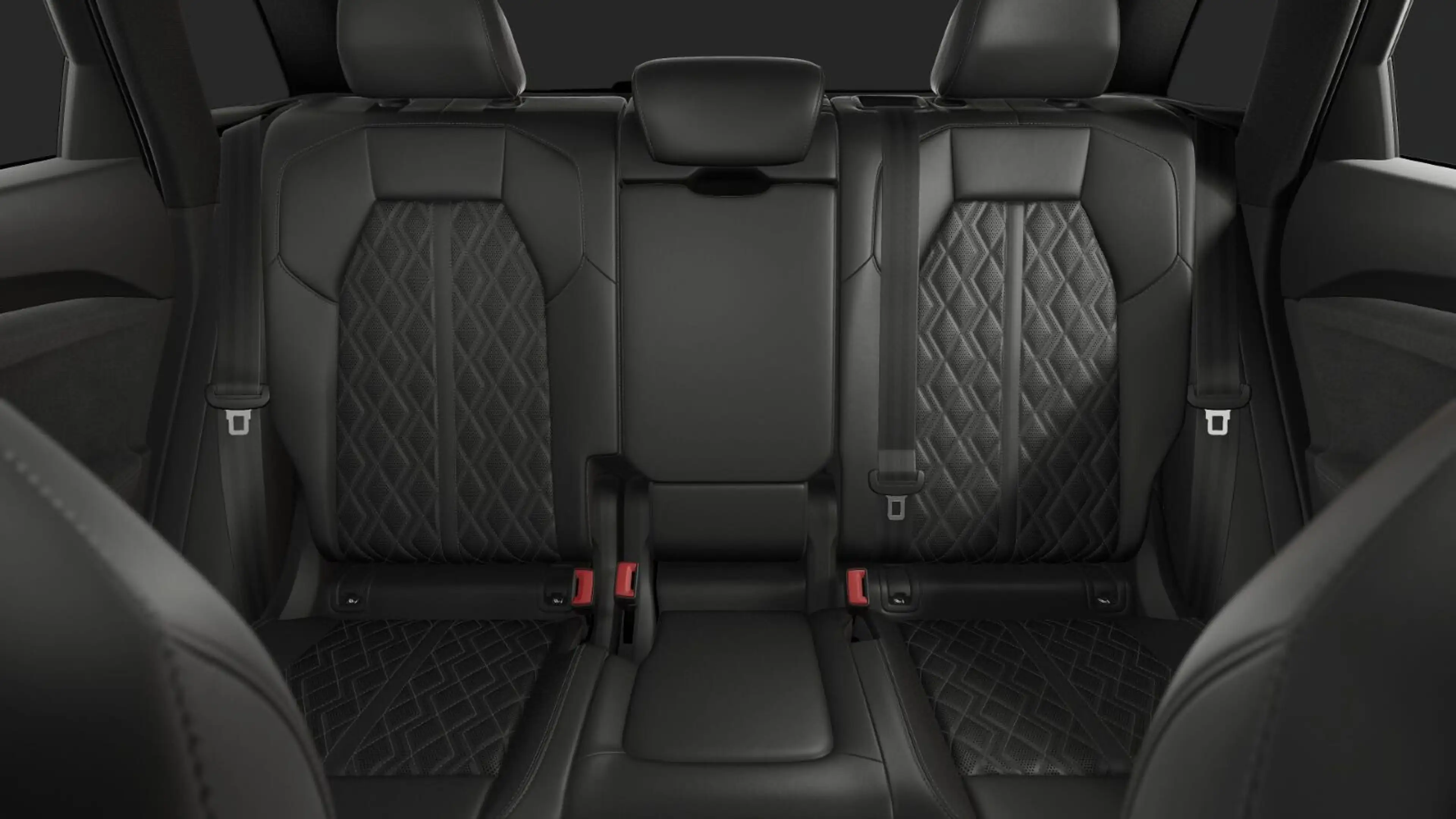 Audi Q5 SUV e-hybrid quattro 220 kW edition one mytho — photo 9