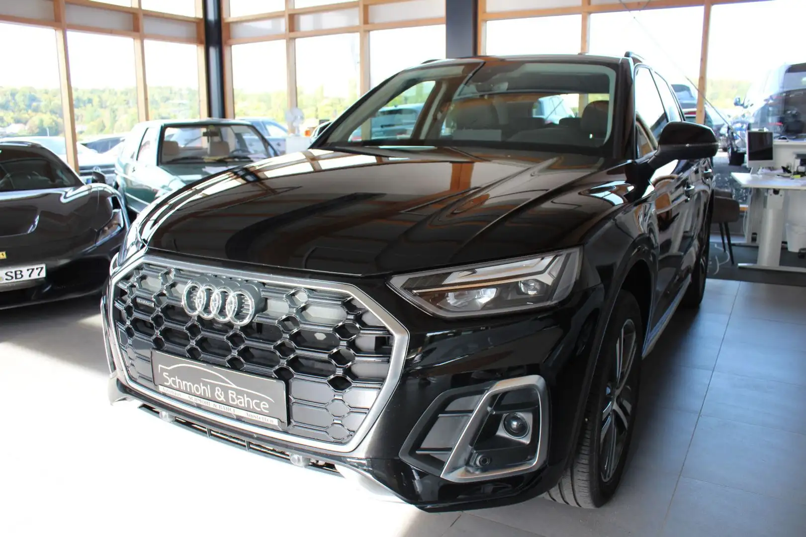 Audi Q5 40 TFSI quattro S tronic S line sport Schwarz - 1
