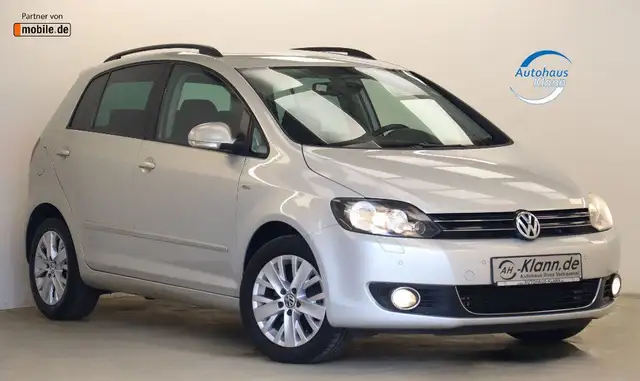 Volkswagen Golf Plus 6 2.0TDI 140PS DSG Life PDC AHK 1.Hand