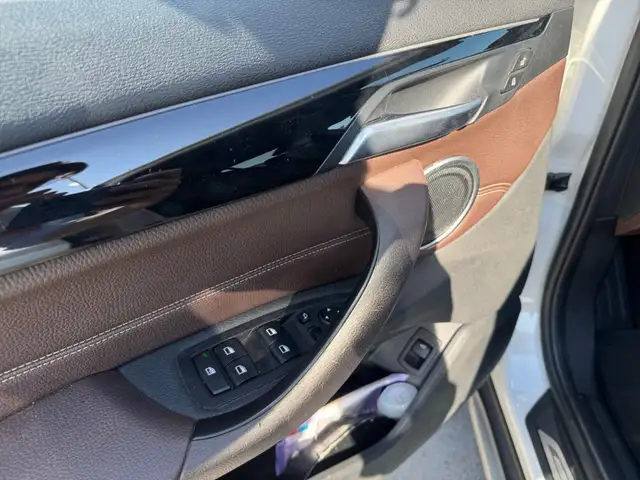 BMW X1 view 8