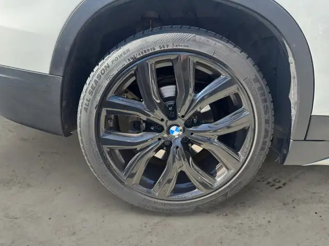 BMW X1 view 6