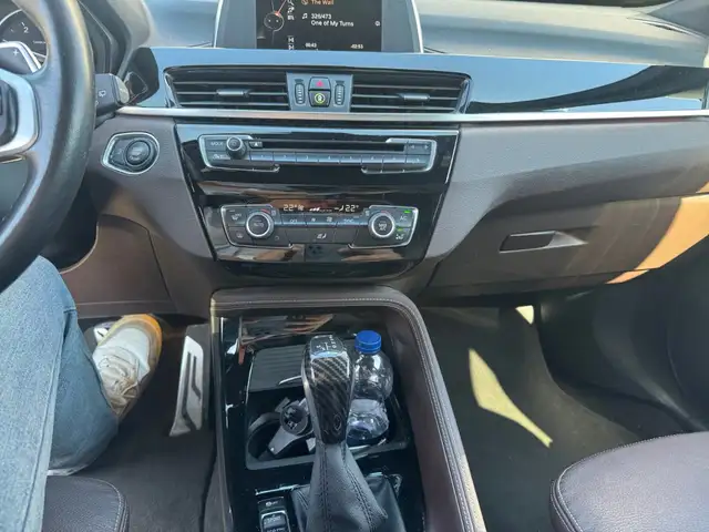 BMW X1 view 9