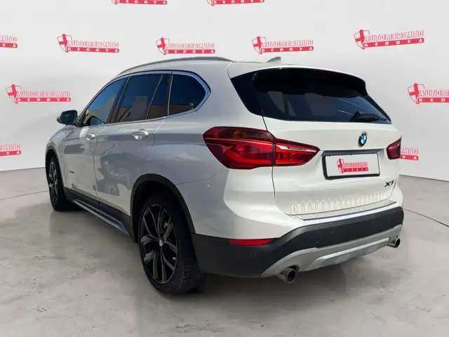 BMW X1 view 2