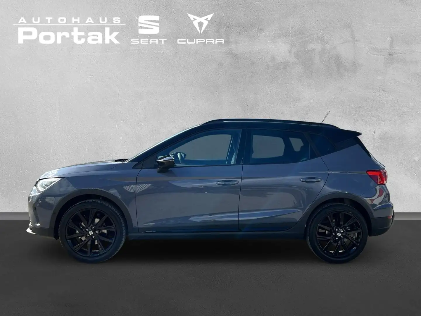 SEAT Arona FR Black Edition 1.0 TSI 85 kW (116 PS) 7-Gang-DSG Gris - 2