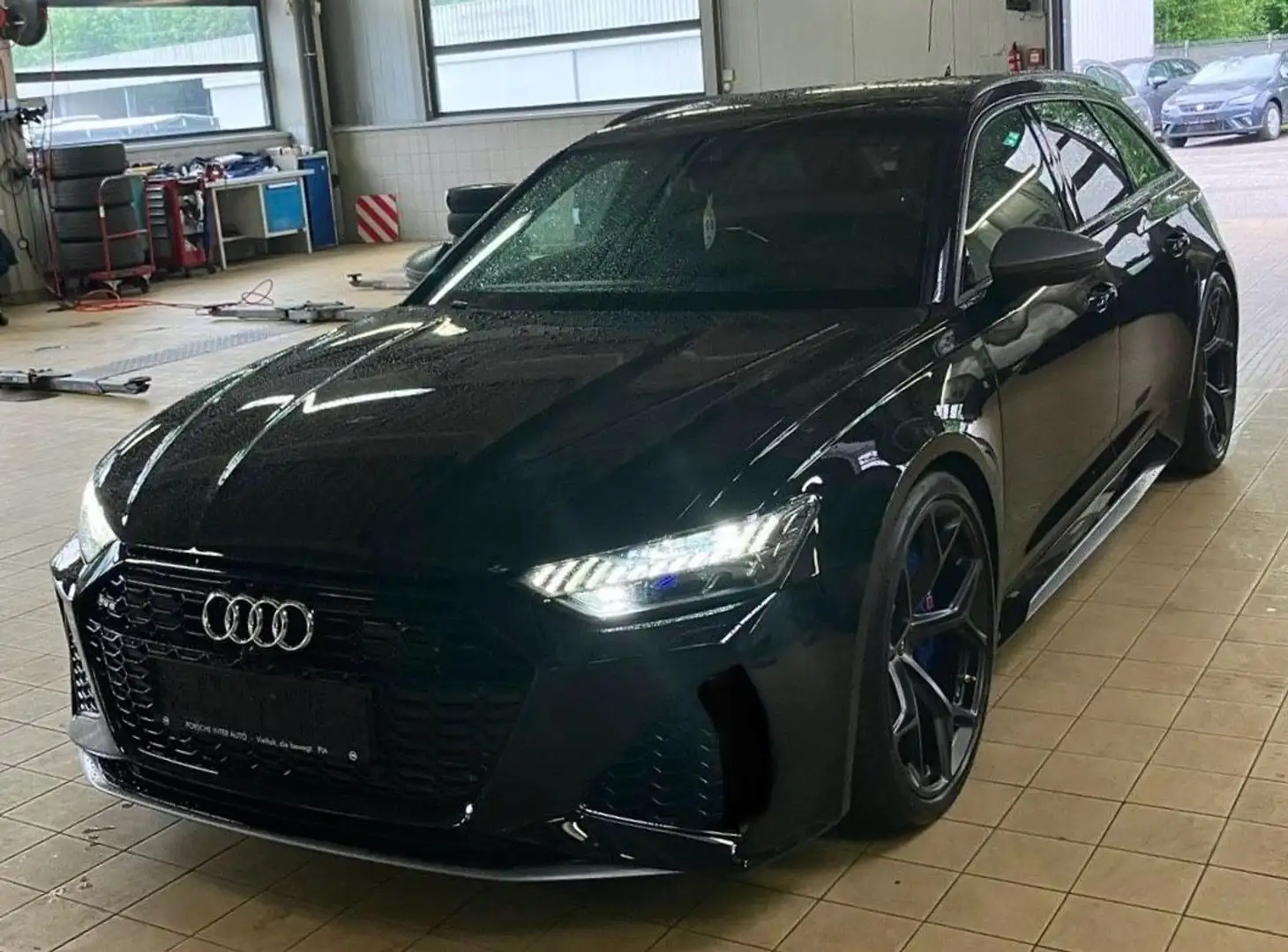 Audi RS6 PERFORMANCE CARBON CERAMIC B&O PANO 25 FULL! Schwarz - 1