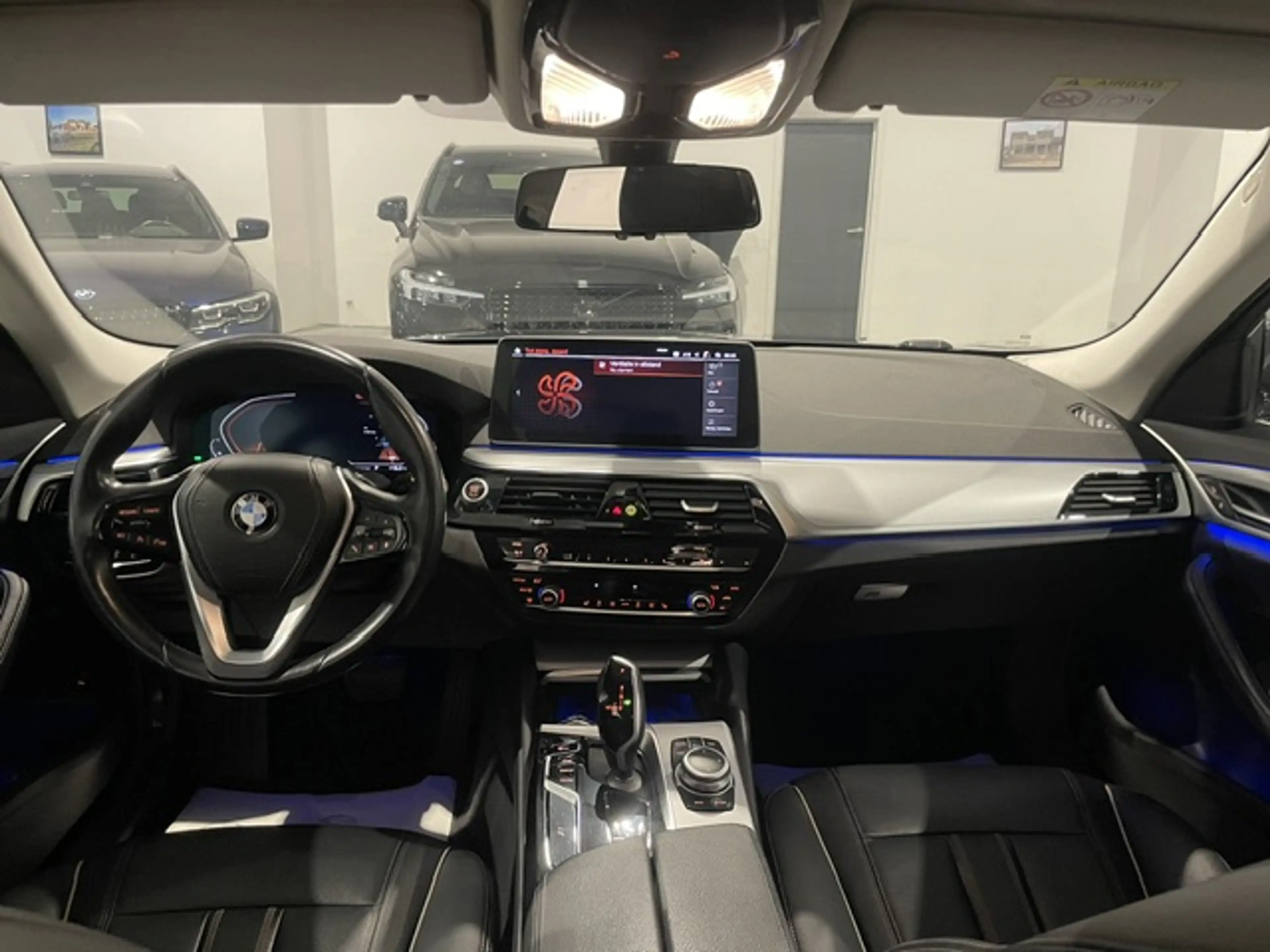BMW 520 Touring 520iA MHEV — photo 13