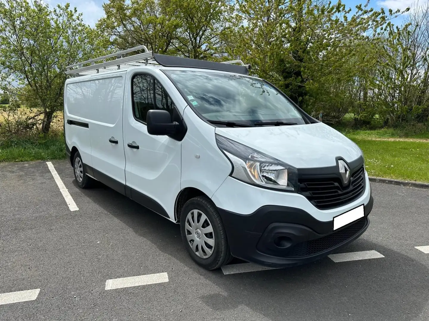 Renault Trafic L2H1 1300 Kg 1.6 dCi - 95  Fourgon Grand Confort Blanc - 2
