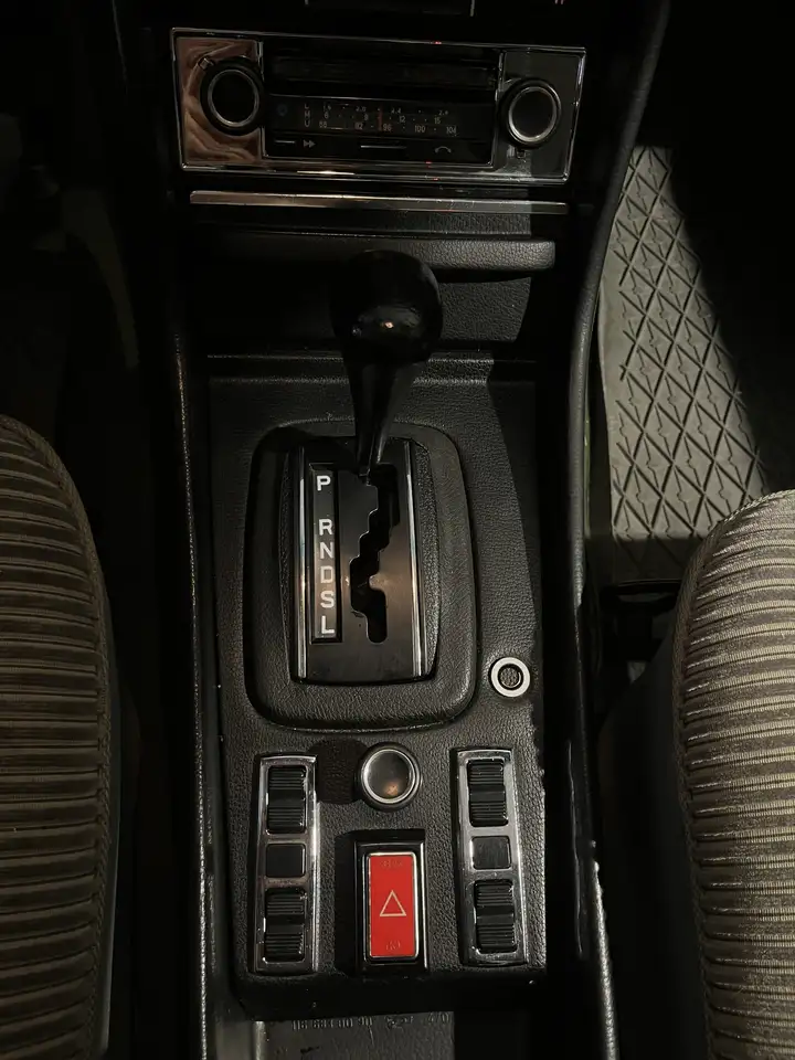 Mercedes-Benz 450, foto 12