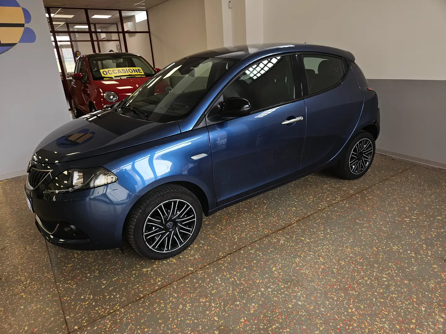 Lancia Ypsilon Ypsilon III  1.0 firefly hybrid Silver PLUS Blu/Azzurro - 1