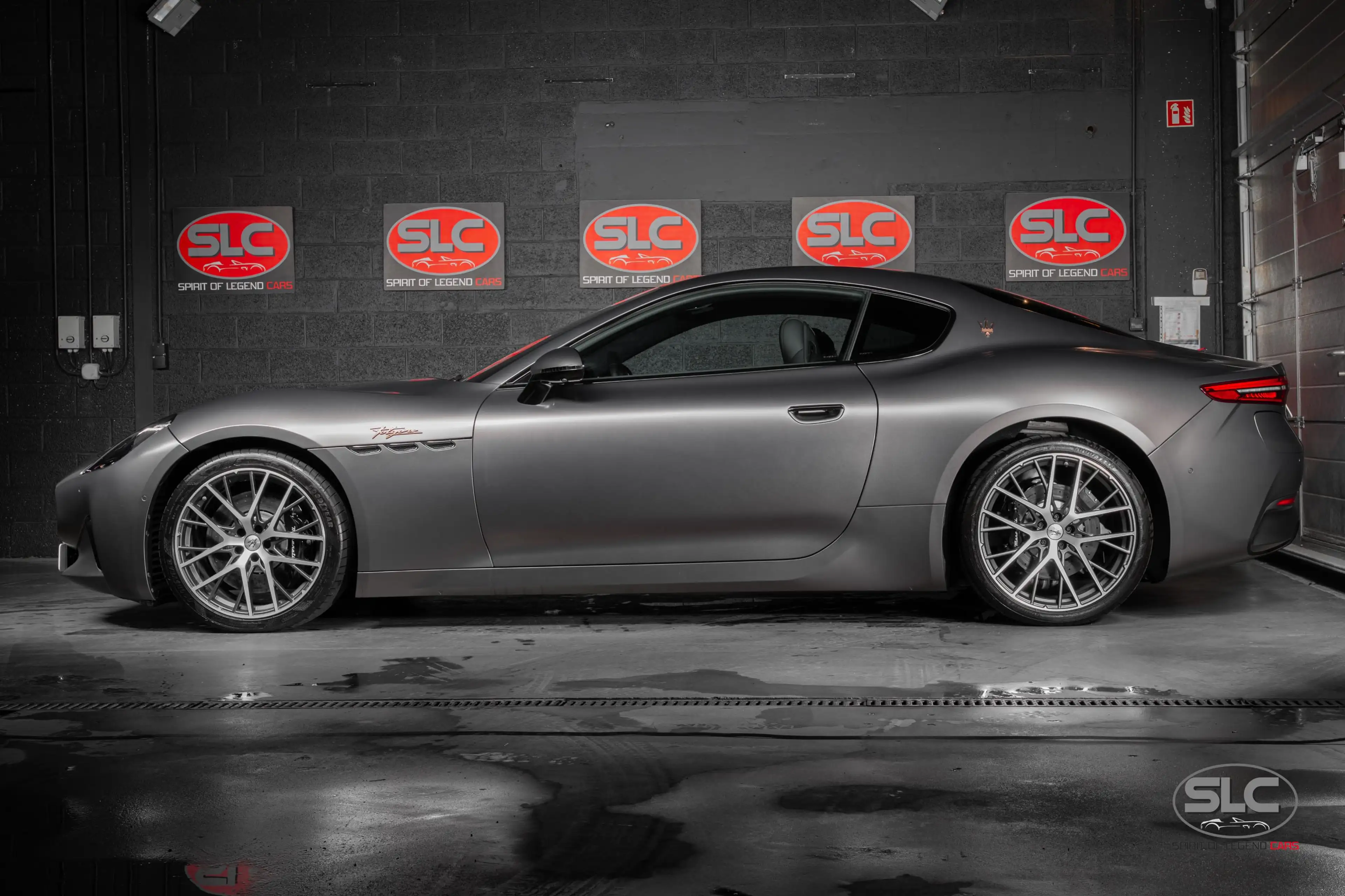 Maserati GranTurismo Granturismo 92.5 kWh Folgore AWD - Sonus Faber - DC Booster - 222k New — photo 2