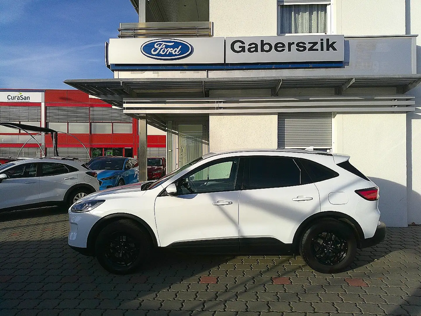Ford Kuga 1,5 EcoBlue Cool & Connect Weiß - 2
