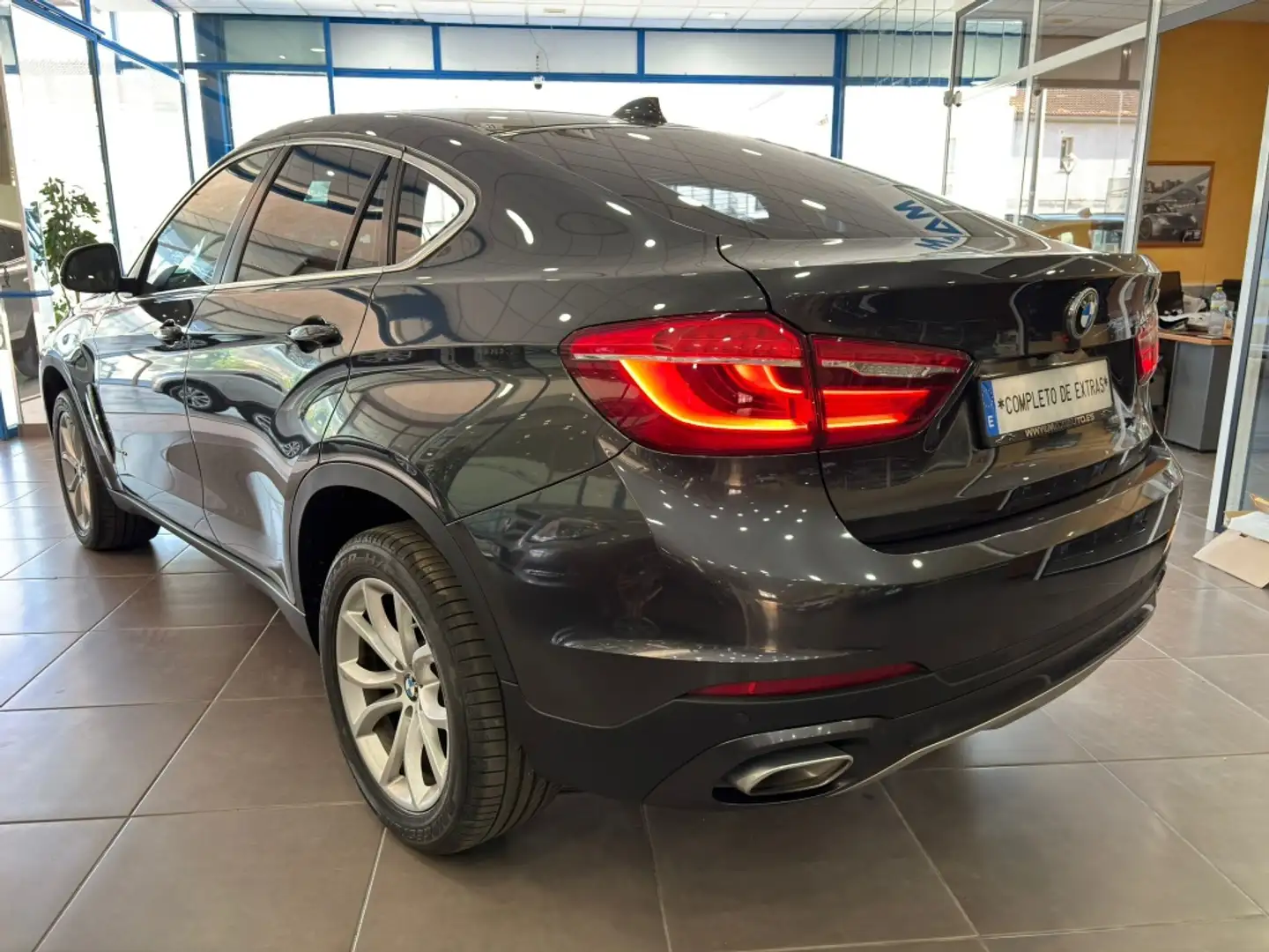 BMW X6 xDrive 30dA Gris - 2