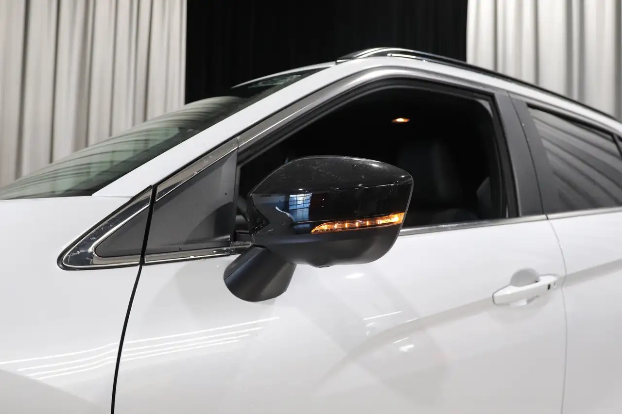 Mitsubishi Eclipse Cross fotografie Mitsubishi Eclipse Cross
