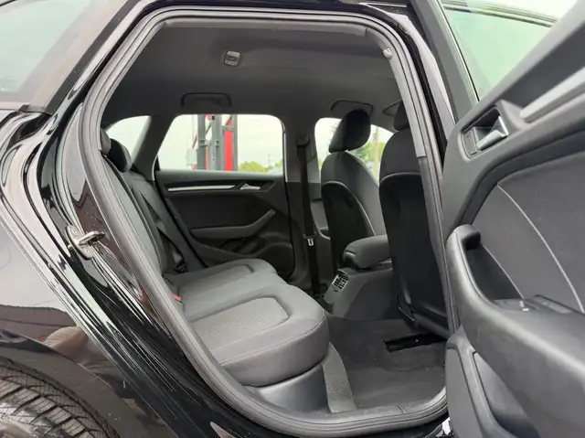 Audi A3 view 9