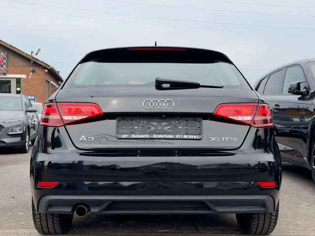 Audi A3 view 6