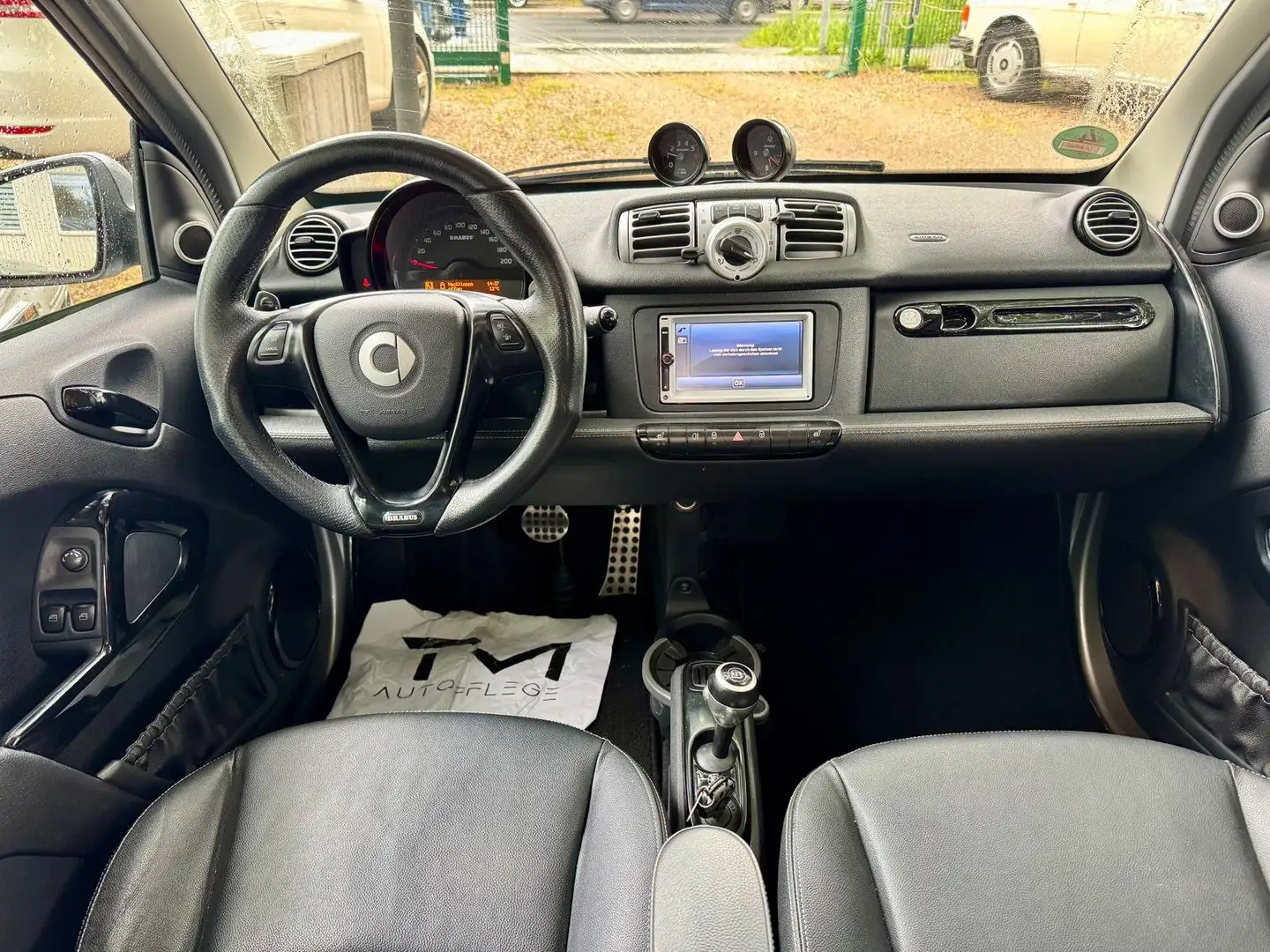 smart forTwo Brabus ATM nur 42.500 Km Navi Leder 17 Zoll Panora Grijs - 2