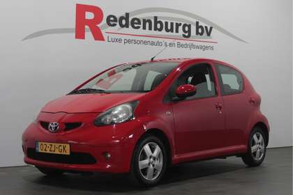 Toyota Aygo 1.0-12V Sport - 5 drs. - Airco / Radio cd / Lichtm