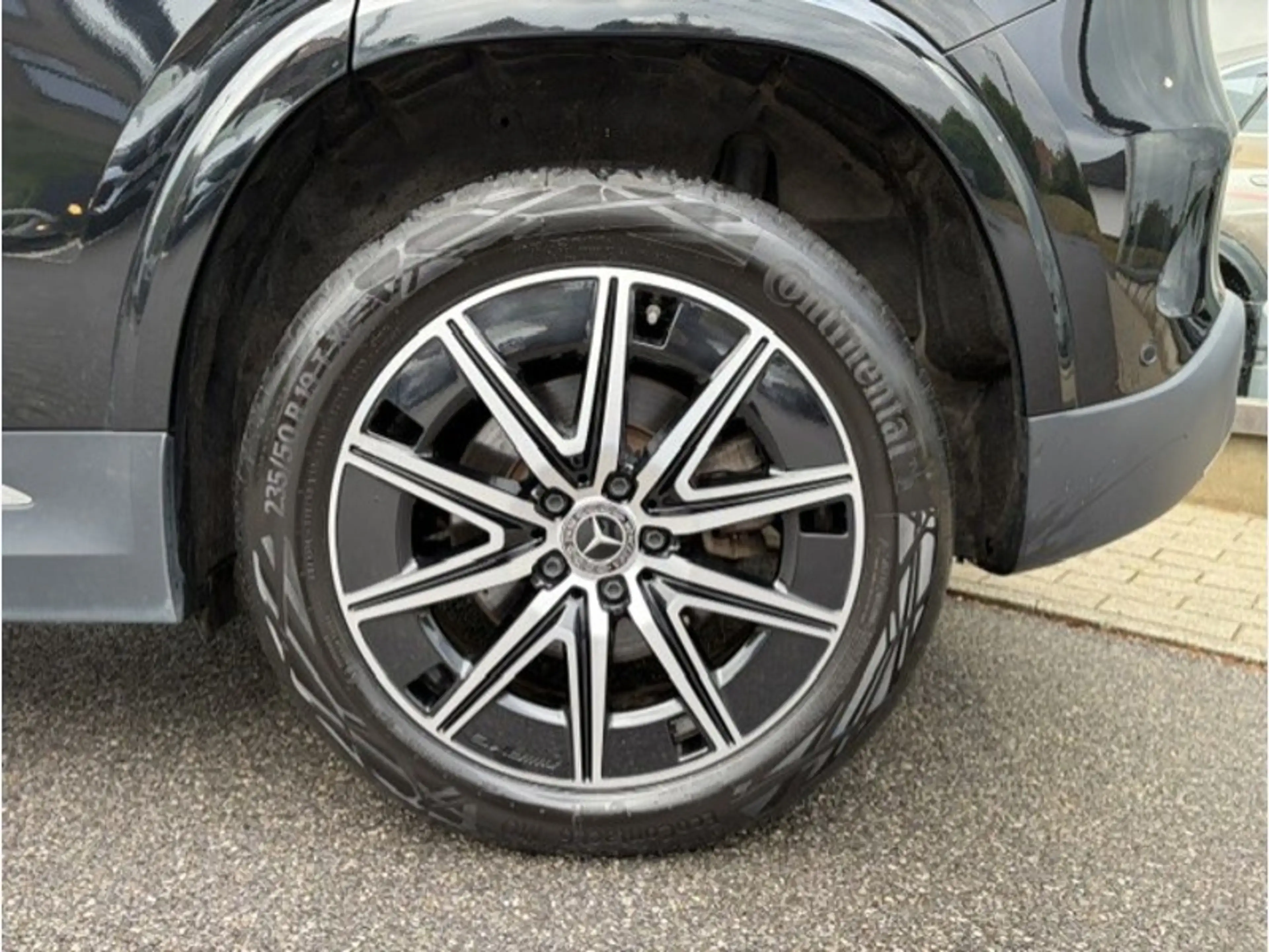 Mercedes-Benz EQA 350 4MATIC AMG Toit Pano — photo 6
