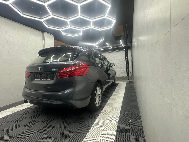 BMW 218 Active Tourer 218iA — photo 10